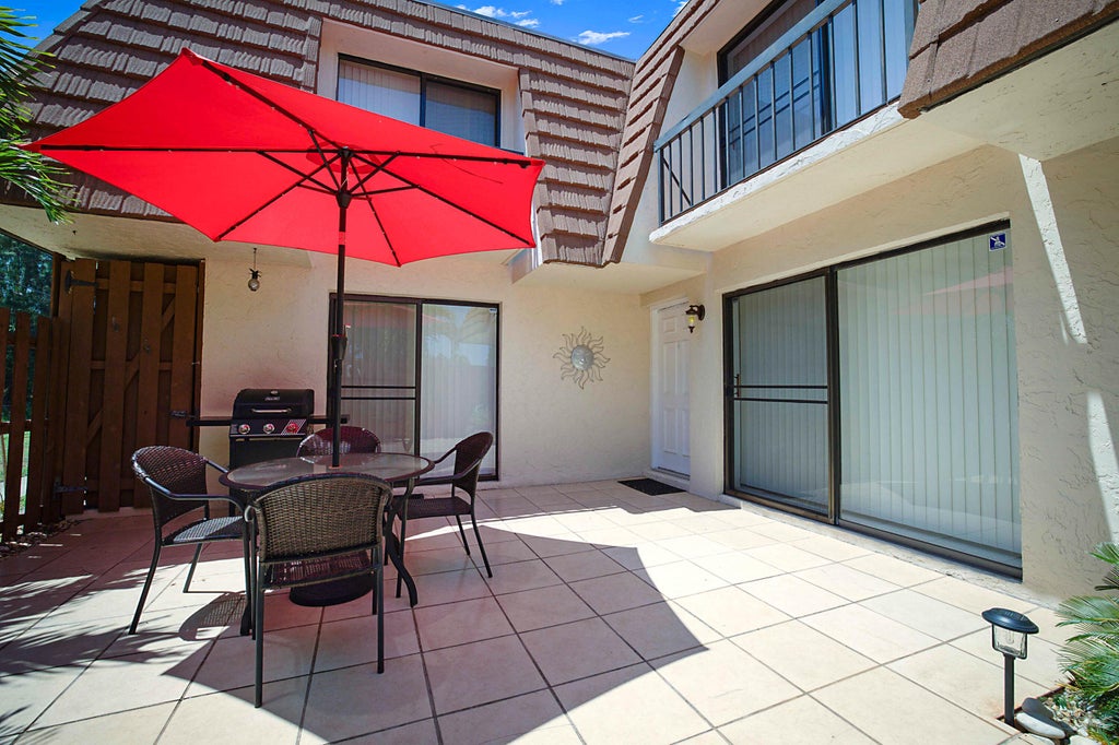 Photo of 825 Center Street #11c, Jupiter, FL 33458 (MLS # B26032105)