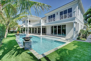 ROYAL PALM YACHT & COUNTRY CLUB - Residential