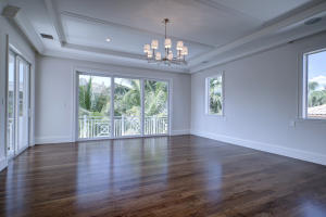 ROYAL PALM YACHT & COUNTRY CLUB - Residential