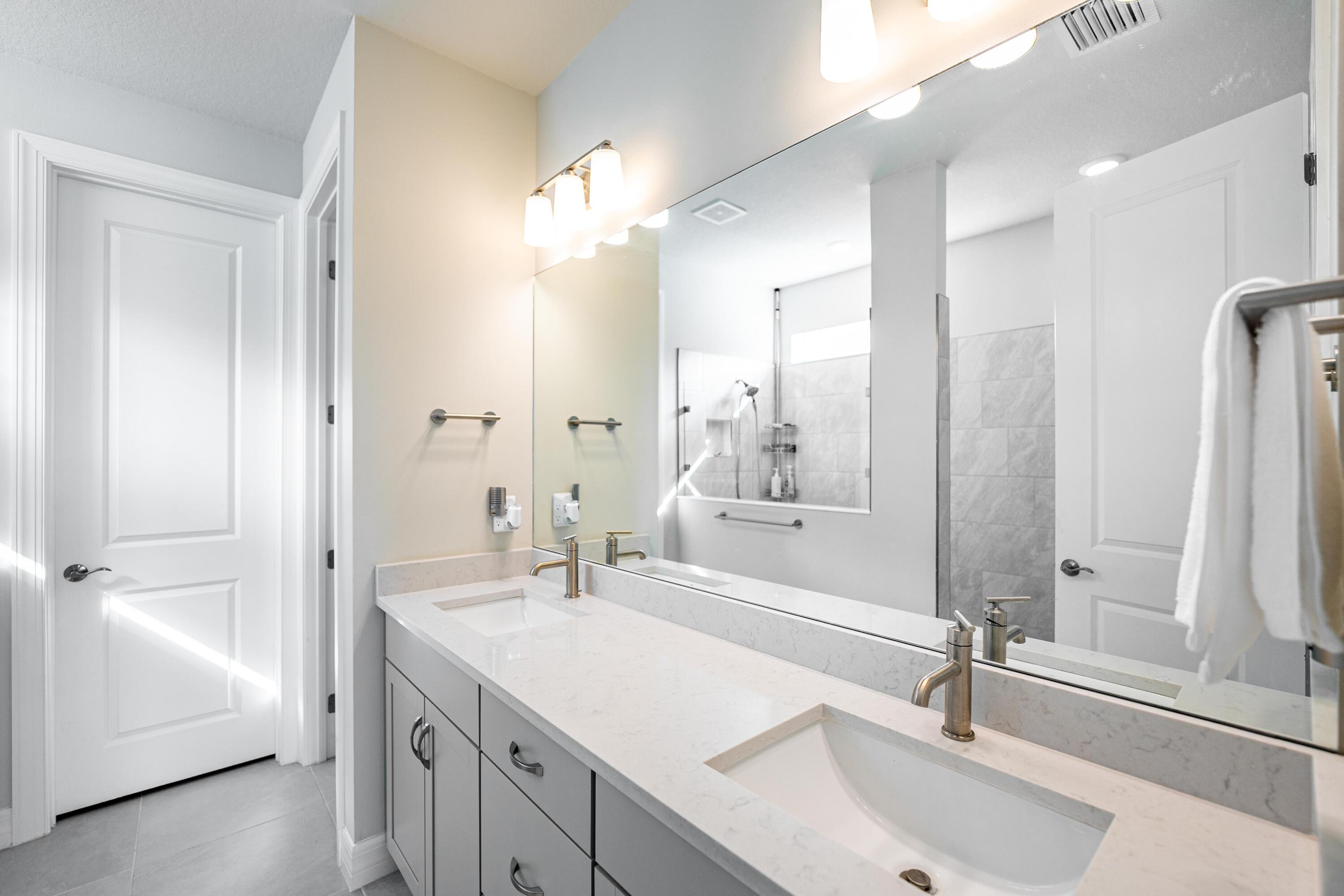 HERON PRESERVE AT TRADITI - Residential