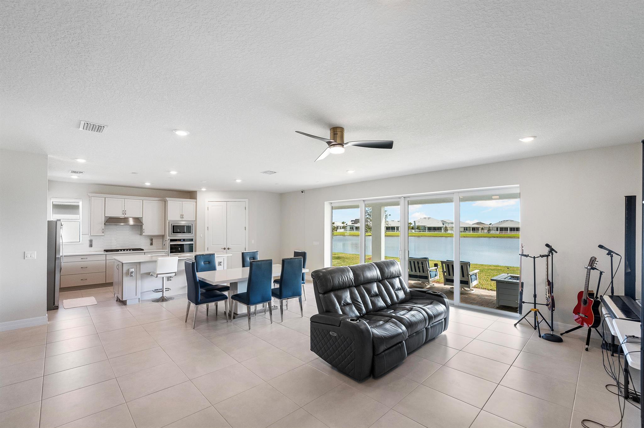 HERON PRESERVE AT TRADITI - Residential