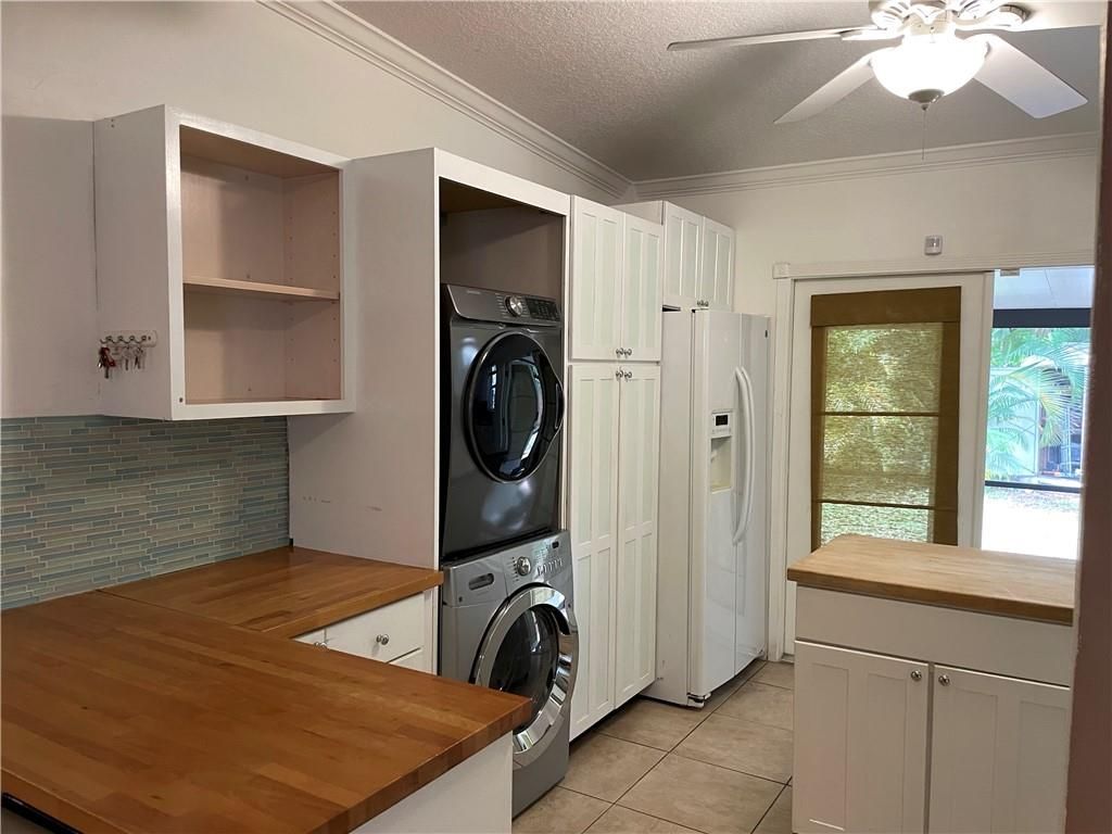 Photo of 1226 SW 18th Ave, Fort Lauderdale, FL 33312 (MLS # F10509134)