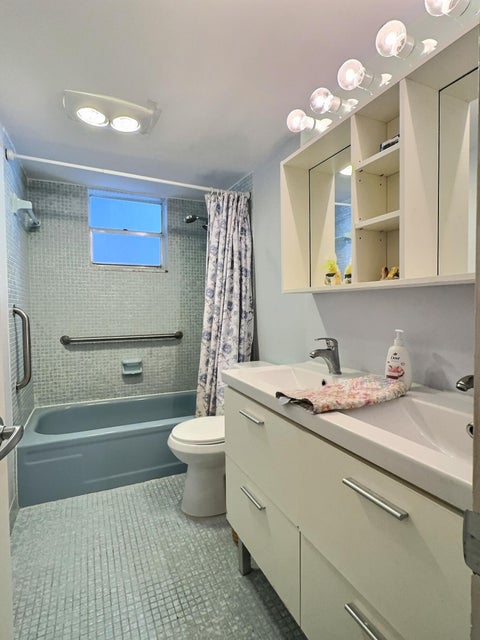 Tiny photo for 3150 Holiday Springs Boulevard #8-204, Margate, FL 33063 (MLS # B26023591)