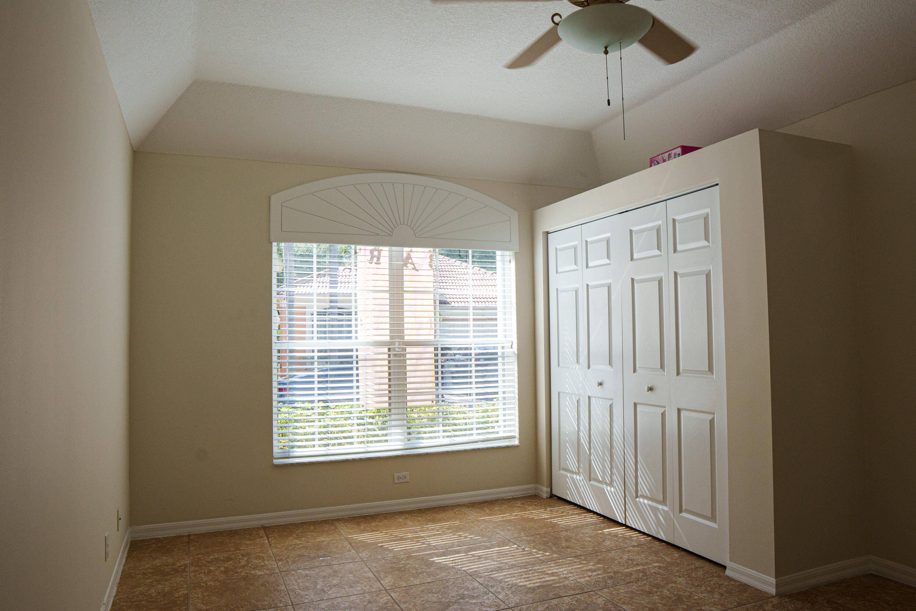 WOODBINE PAR H - Residential