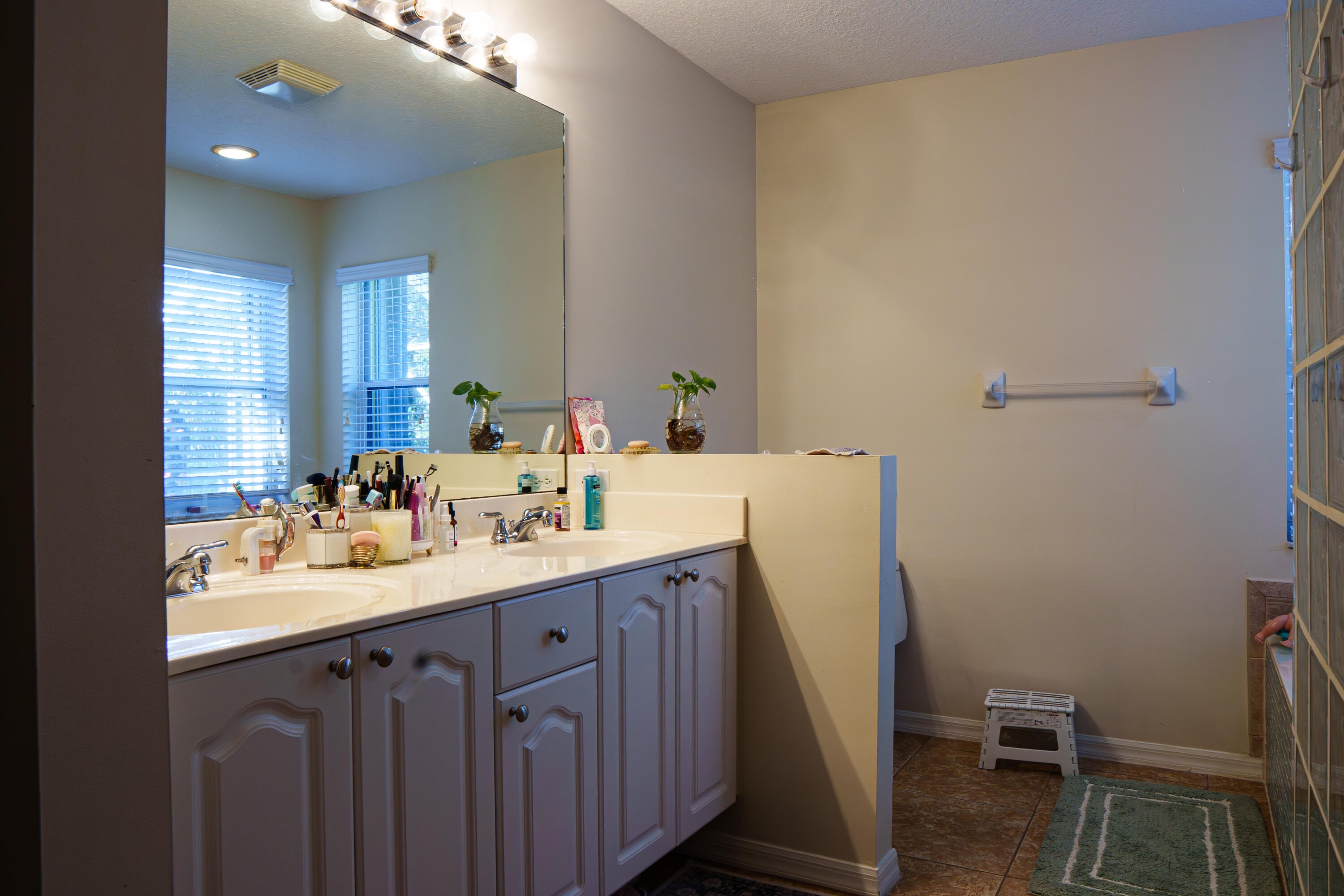 WOODBINE PAR H - Residential