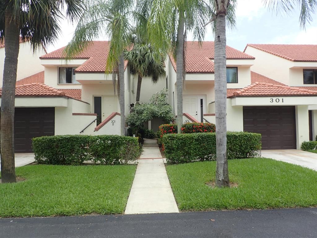 Photo of 301 Sea Oats Drive #B, Juno Beach, FL 33408 (MLS # R10744800)