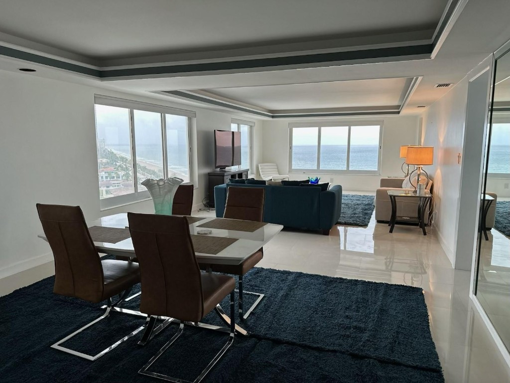 Park Tower Condo - Residential