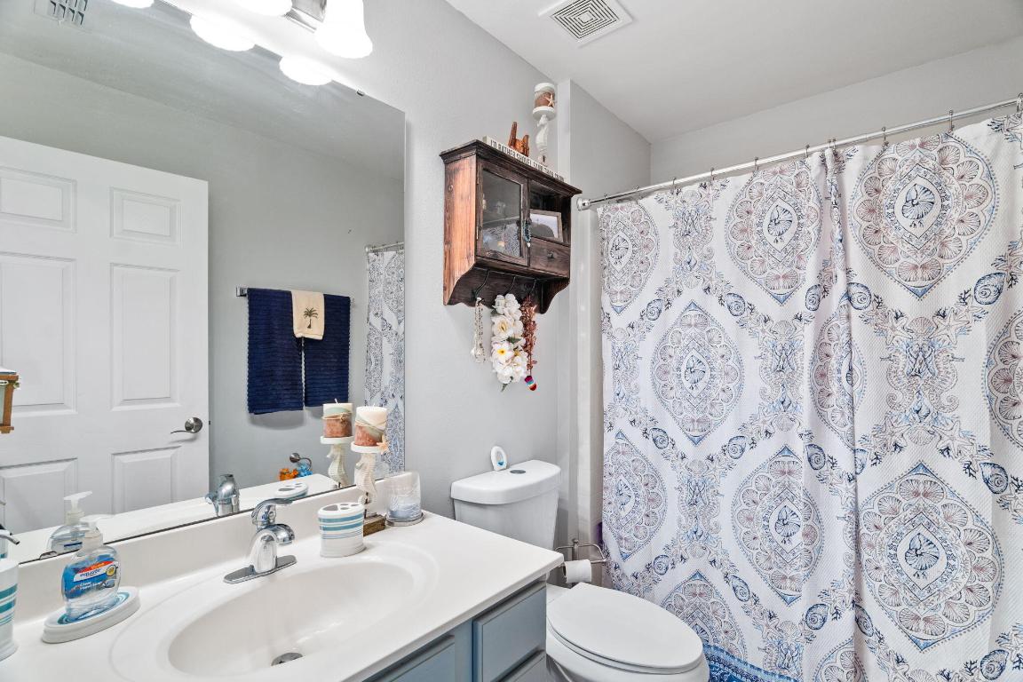 BRIDGEWATER AT BAYSIDE LAKES - Residential