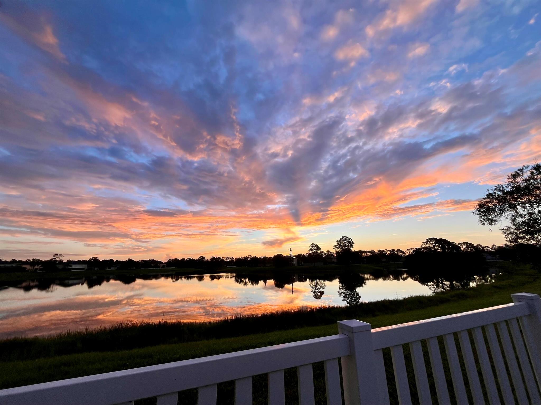 BRIDGEWATER AT BAYSIDE LA - Residential