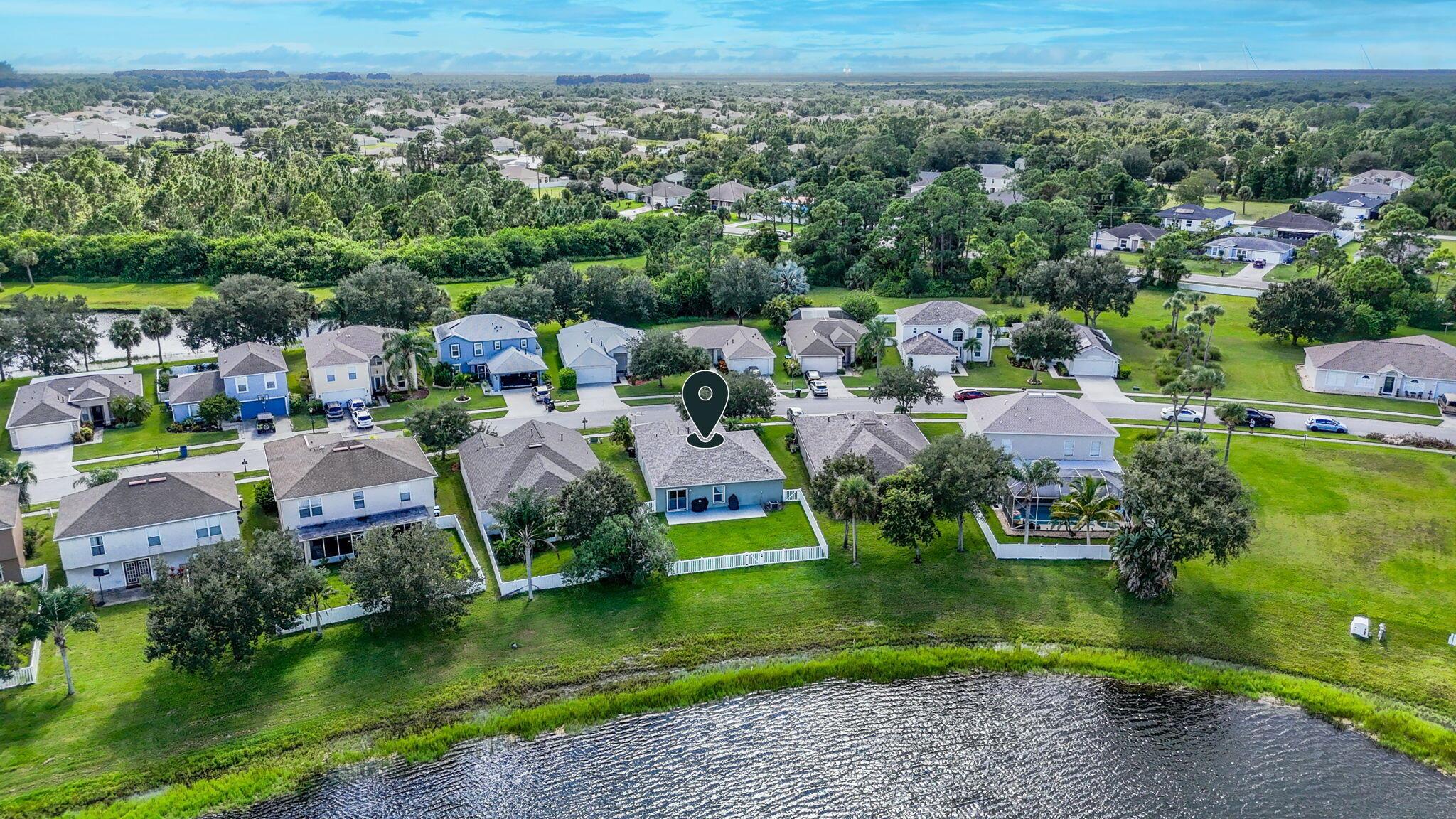 BRIDGEWATER AT BAYSIDE LA - Residential
