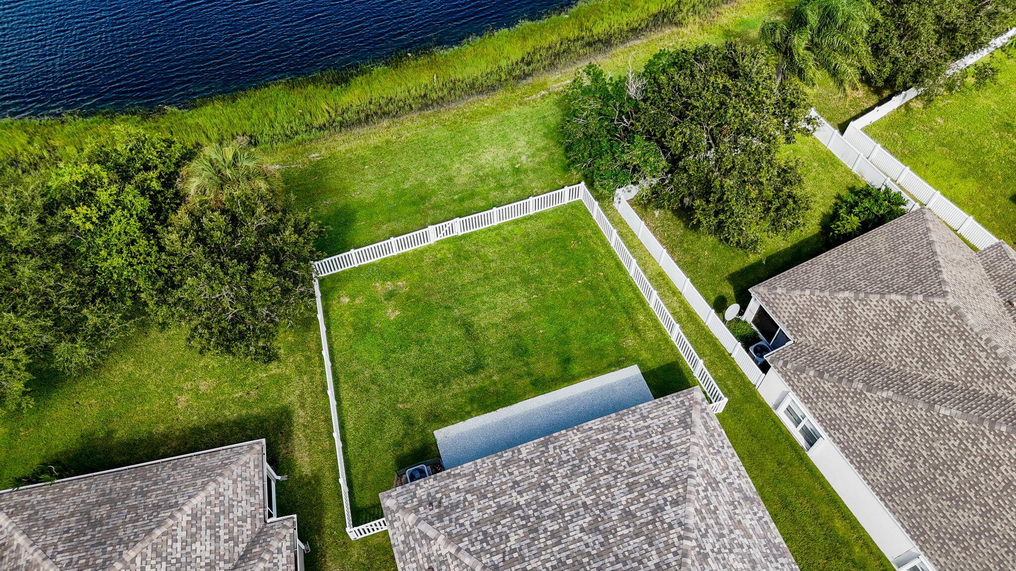 BRIDGEWATER AT BAYSIDE LA - Residential