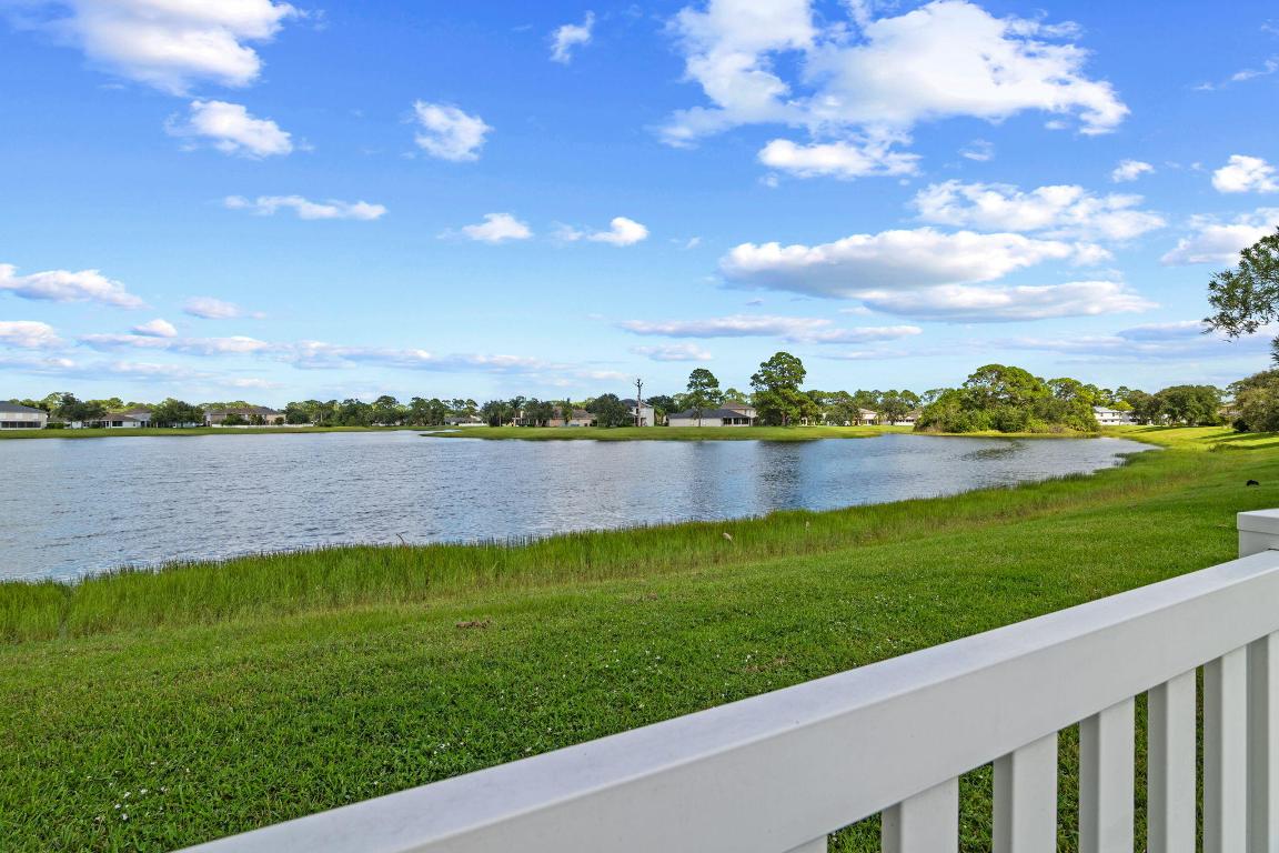 BRIDGEWATER AT BAYSIDE LAKES - Residential