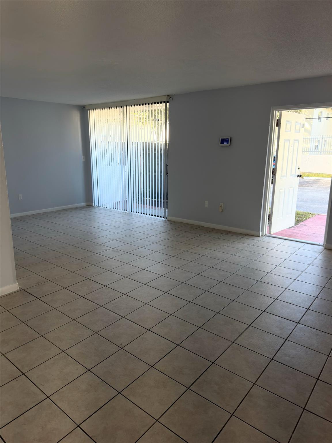 Tree Garden Condo - Residential Lease