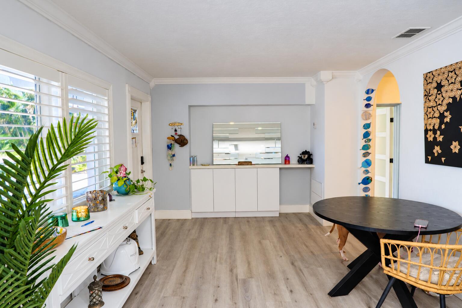2574 NE 14TH Terrace