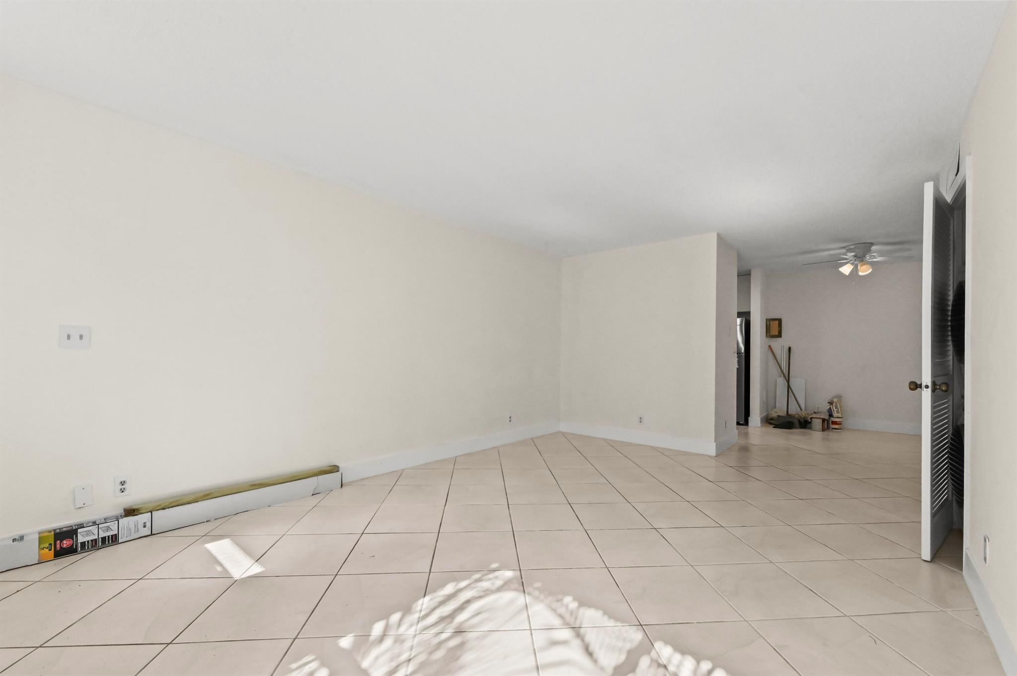 CYPRESS CREEK VILLAS - Residential