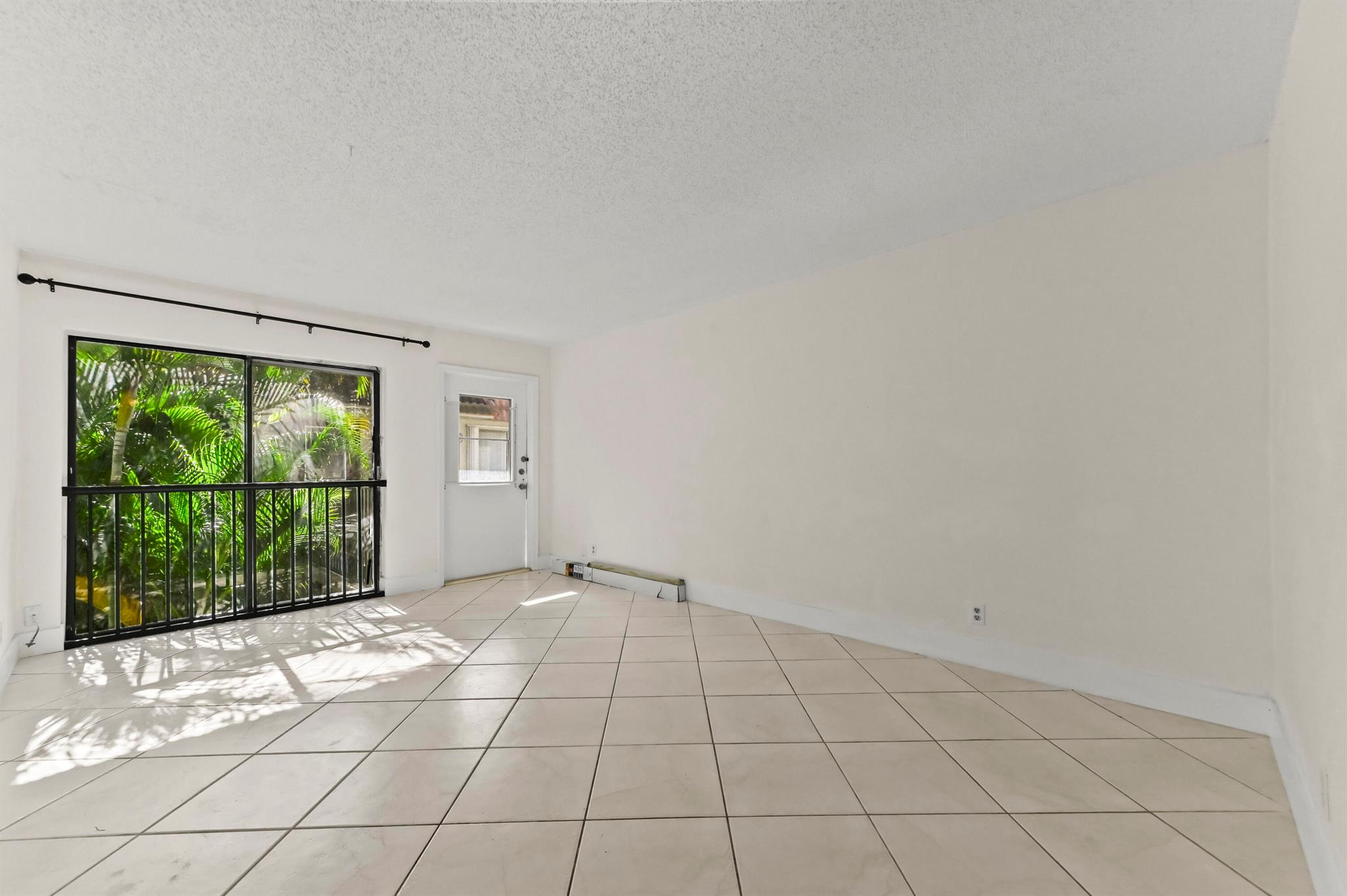 CYPRESS CREEK VILLAS - Residential