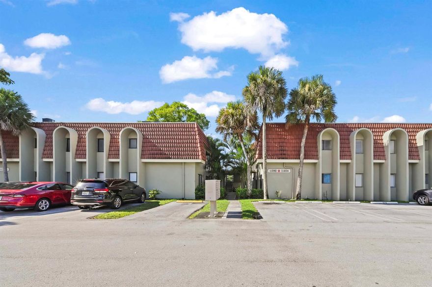 Welcome to Cypress Creek Villas, a community offering comfort and convenience. This freshly painted condo features 753 sq ft of living space. The home includes 2 bedroom and 1 bathroom, a well-equipped kitchen with new stainless steel appliances, cabinets, new vinyl flooring in the bedrooms and a washer and dryer for added ease.Residents of Cypress Creek Villas enjoy access to community amenities such as clubhouse, and beautifully maintained common areas. The community offers low-maintenance living in a secure setting, with proximity to shopping, dining, and everyday conveniences.