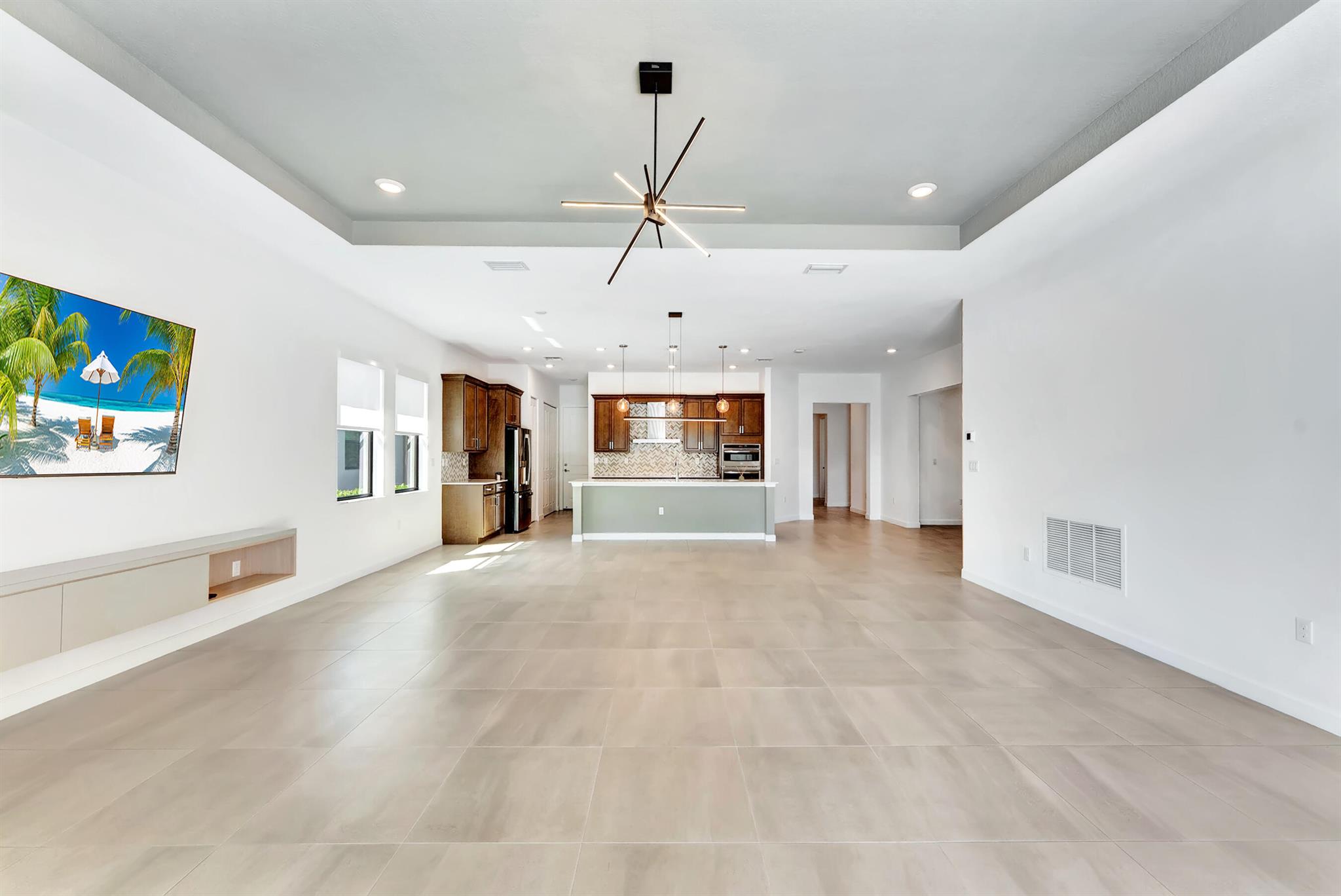 CRESTWOOD NORTH/BEellaSera - Residential