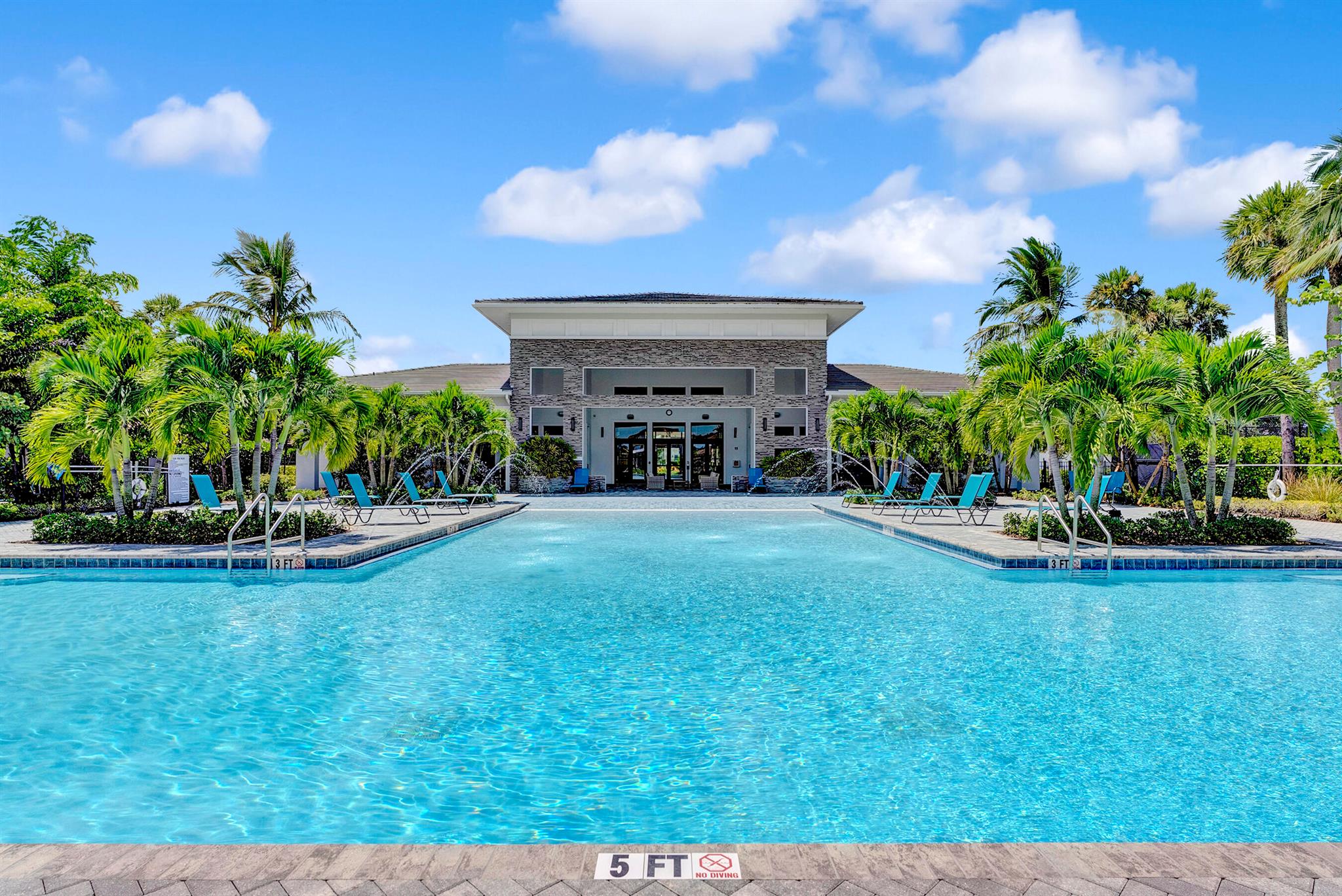 CRESTWOOD NORTH/BEellaSera - Residential