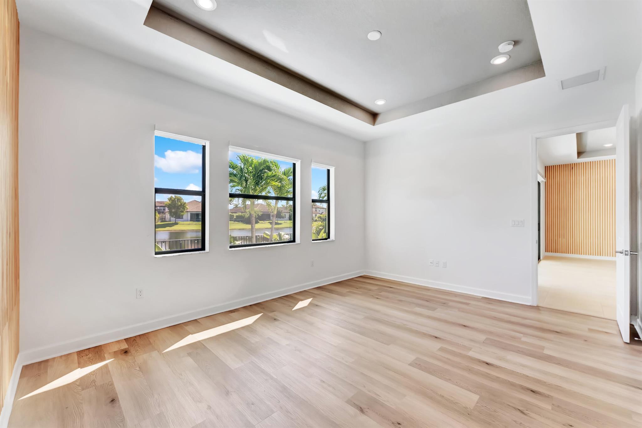 CRESTWOOD NORTH/BEellaSera - Residential