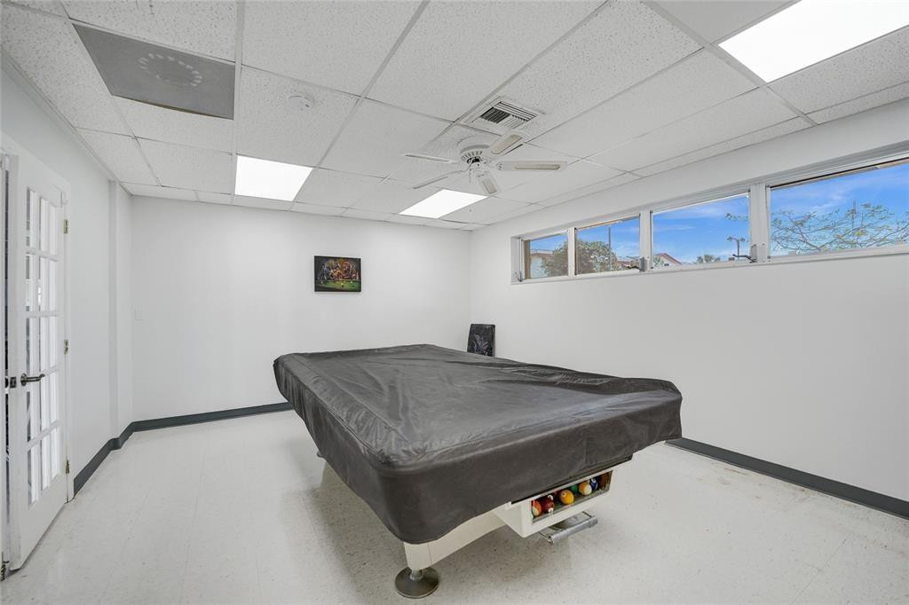 Beverly Hills condo - Residential