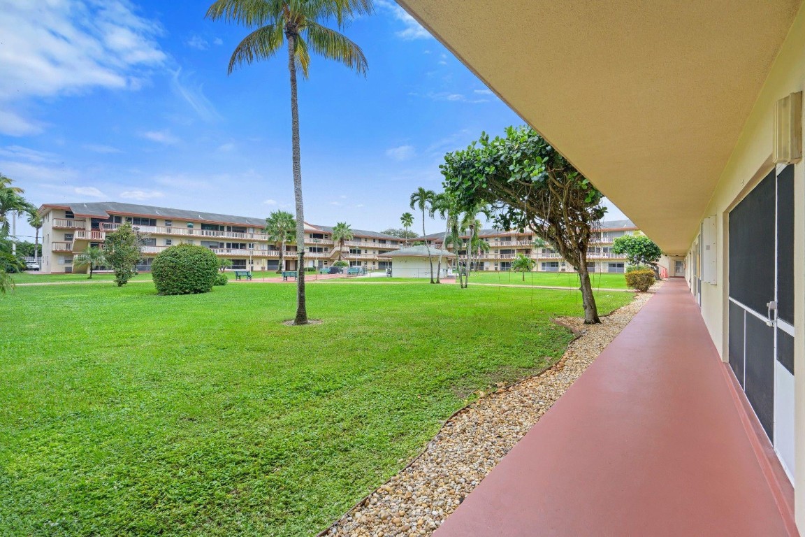 Beverly Hills condo - Residential