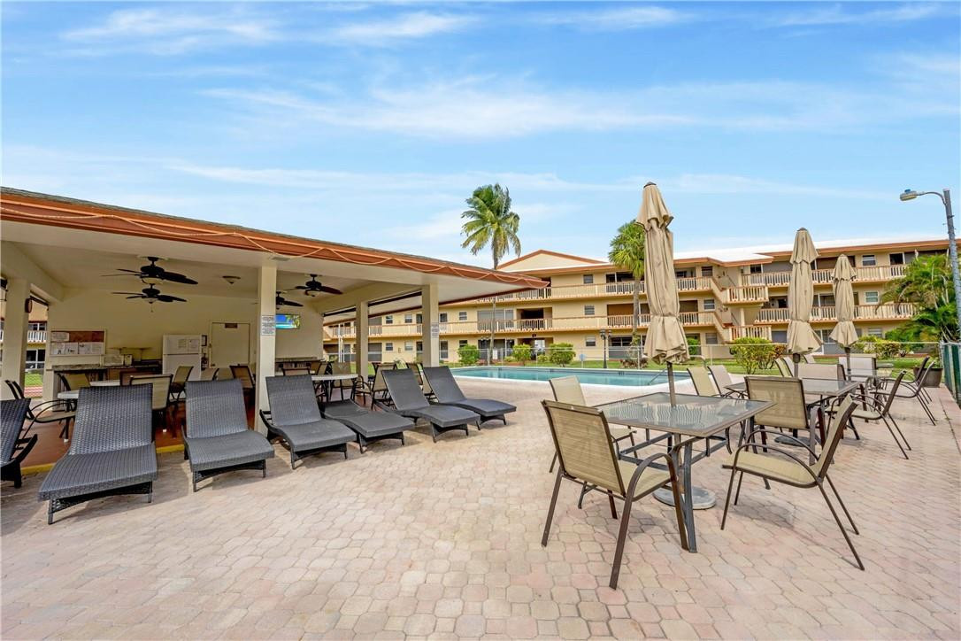 Beverly Hills condo - Residential