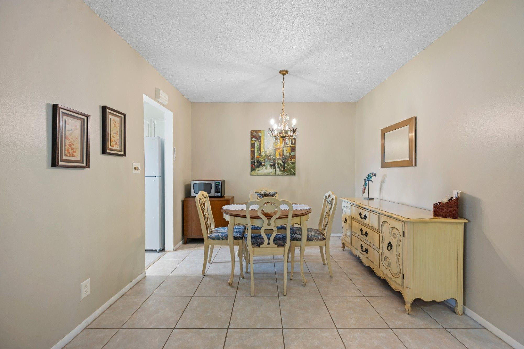 Beverly Hills condo - Residential