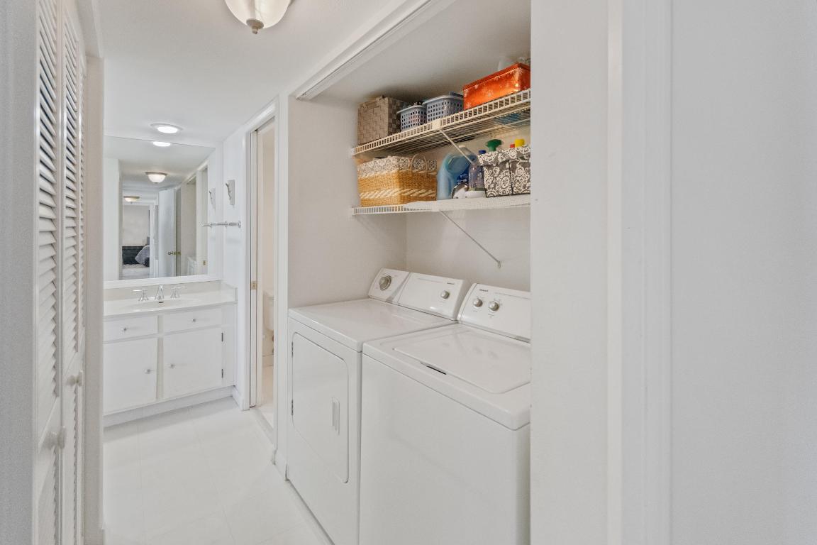 OLD PORT COVE QUAY SOUTH - Residential