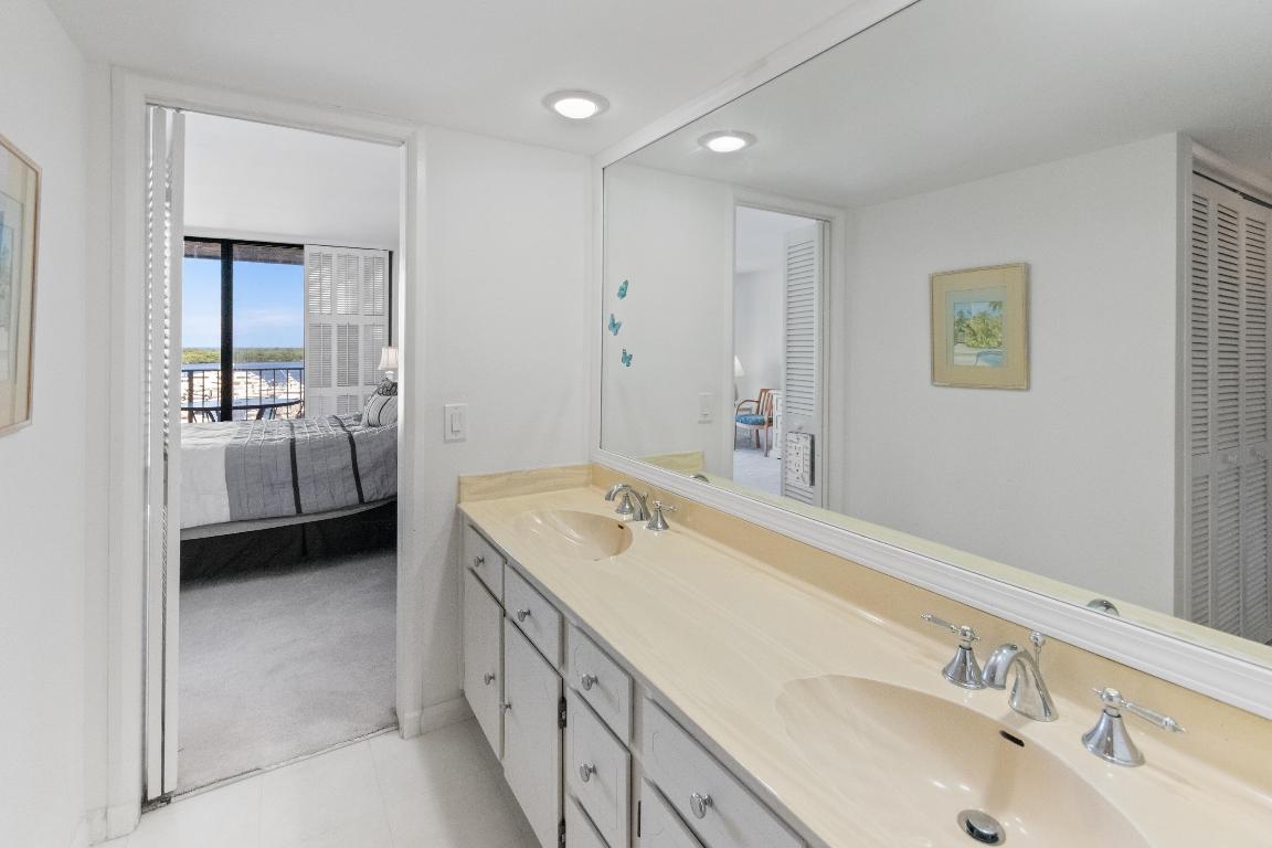 OLD PORT COVE QUAY SOUTH - Residential