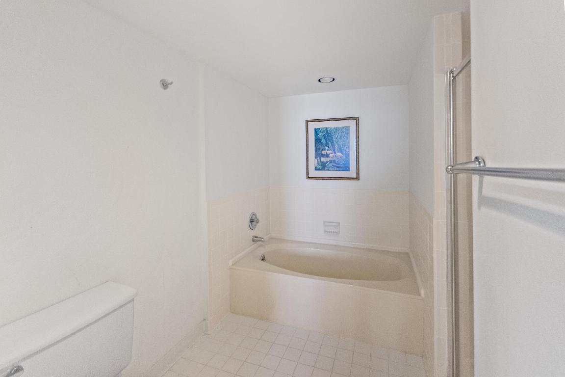 OLD PORT COVE QUAY SOUTH - Residential