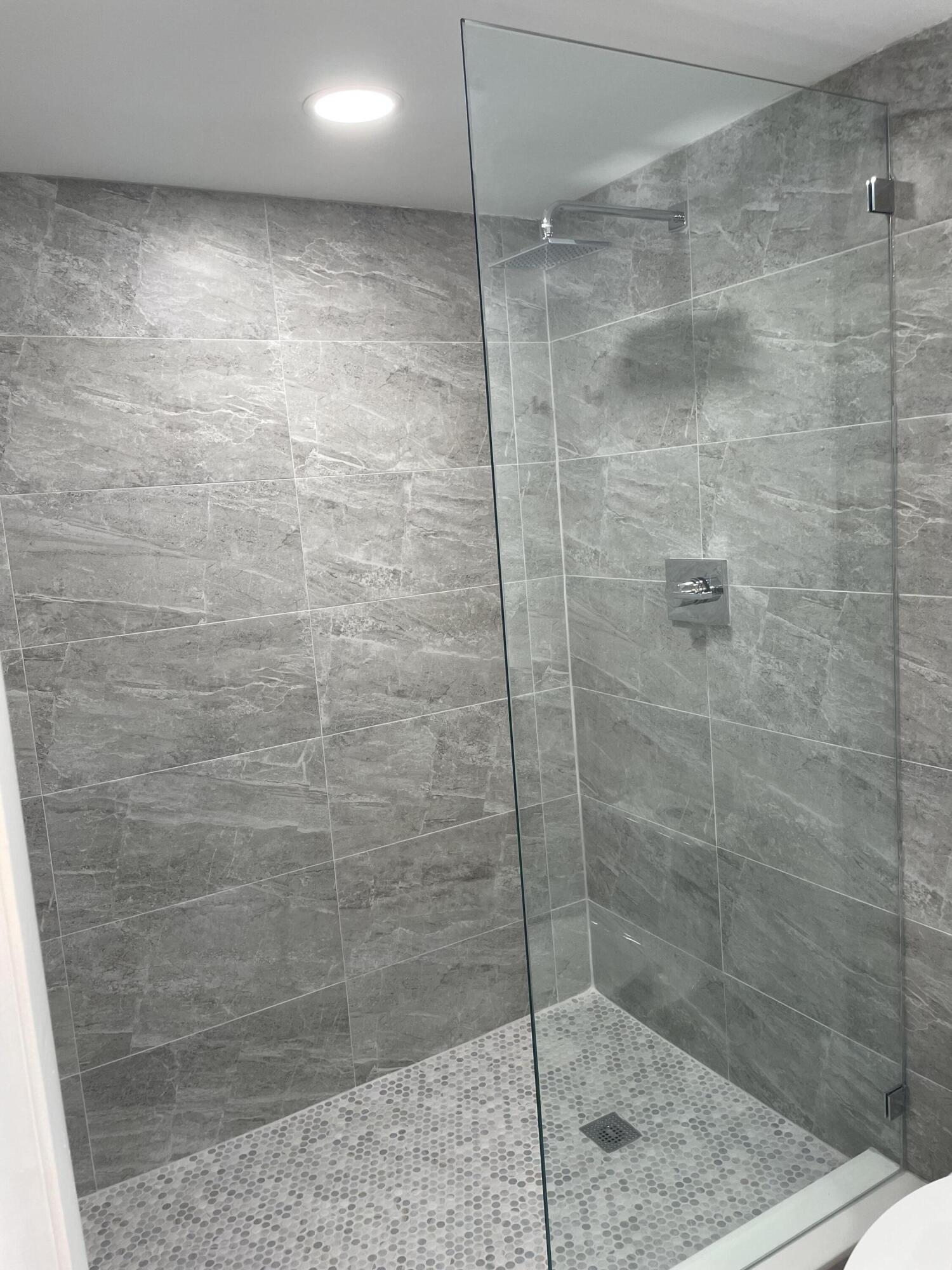 SOMERSET - Residential Lease