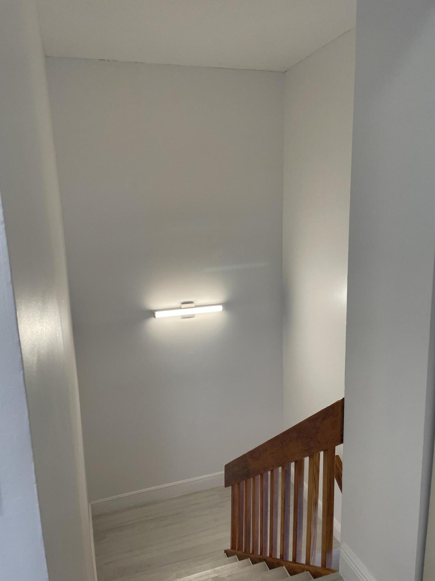 SOMERSET - Residential Lease