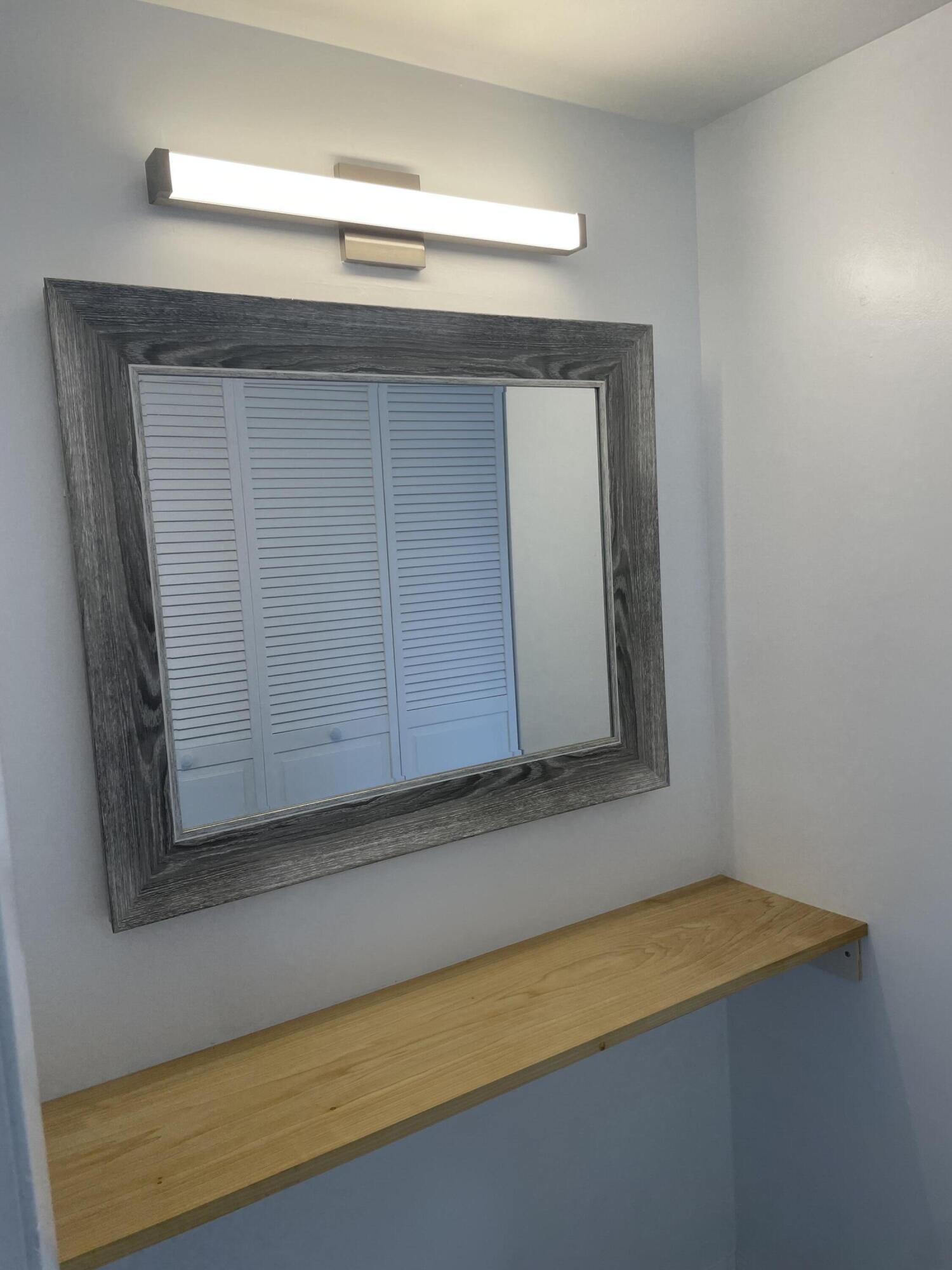 SOMERSET - Residential Lease