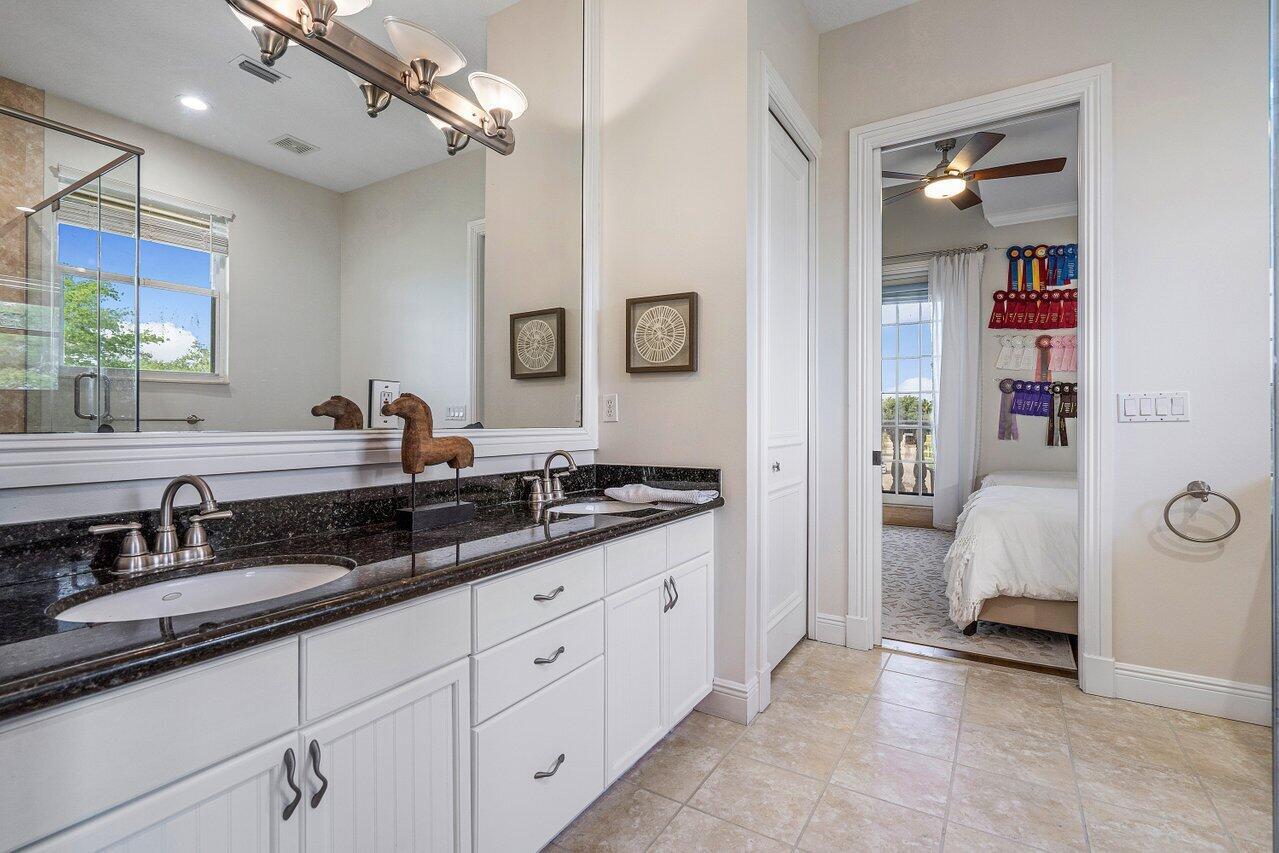 WELLINGTON AERO CLUB OF T - Residential