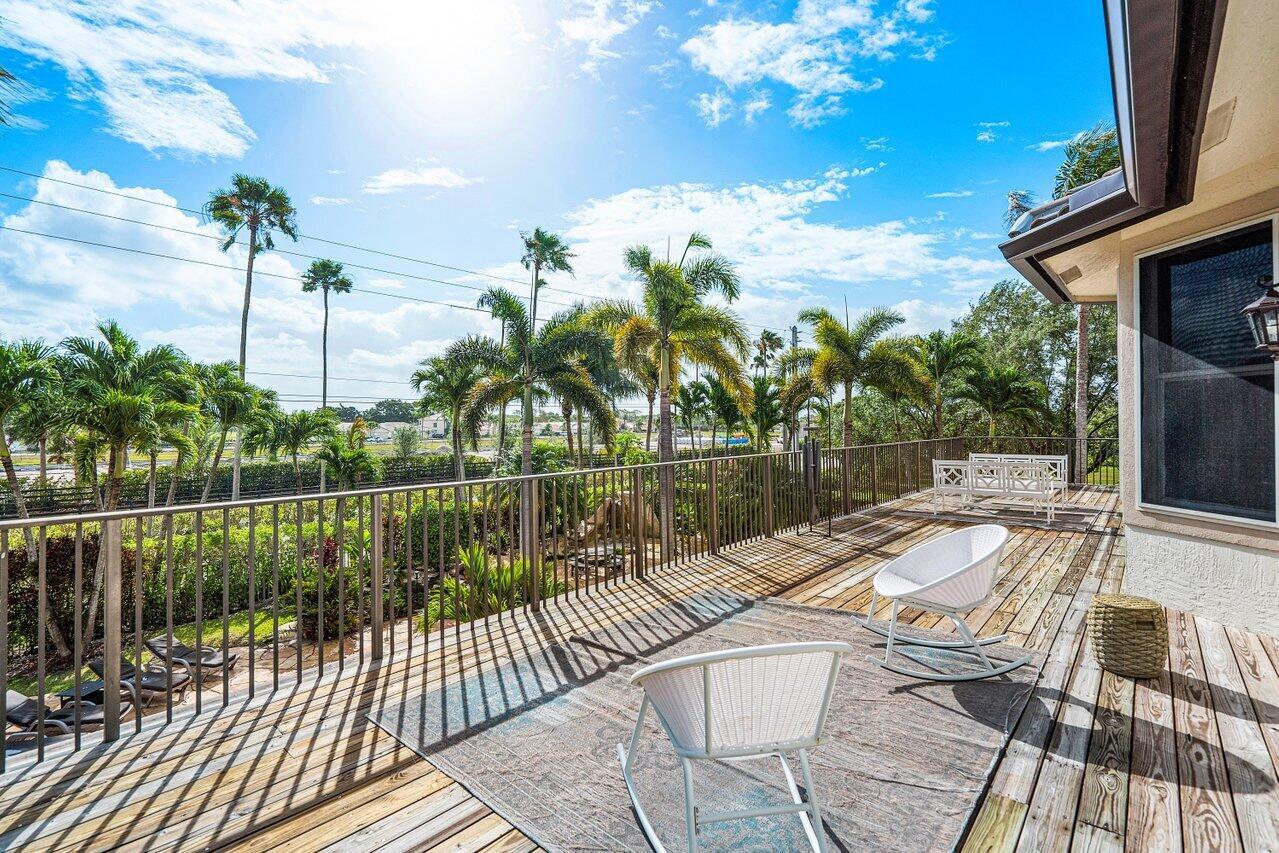 WELLINGTON AERO CLUB OF T - Residential