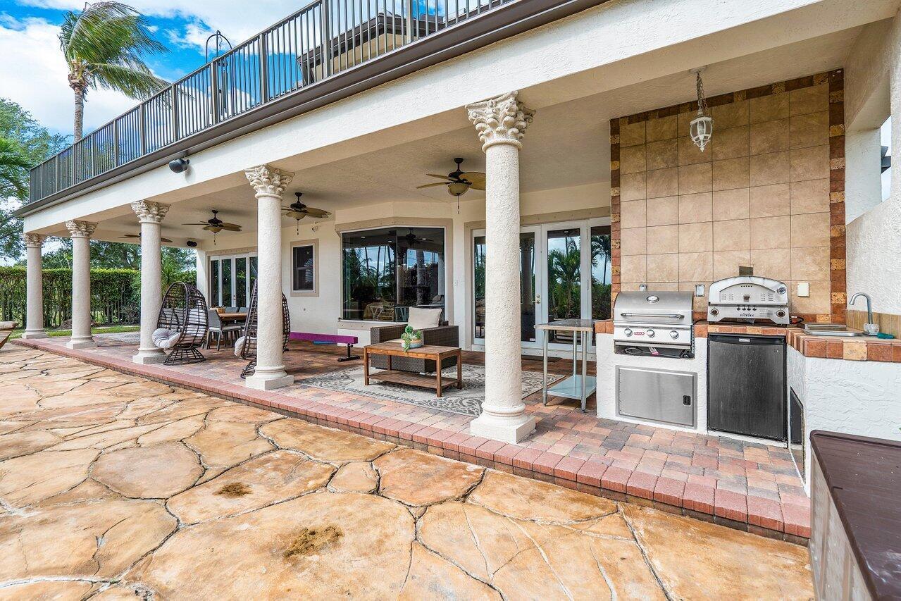 WELLINGTON AERO CLUB OF T - Residential