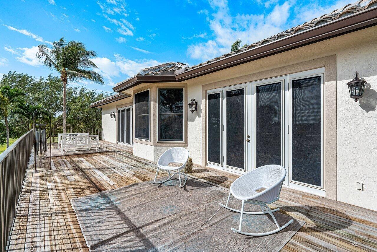 WELLINGTON AERO CLUB OF T - Residential