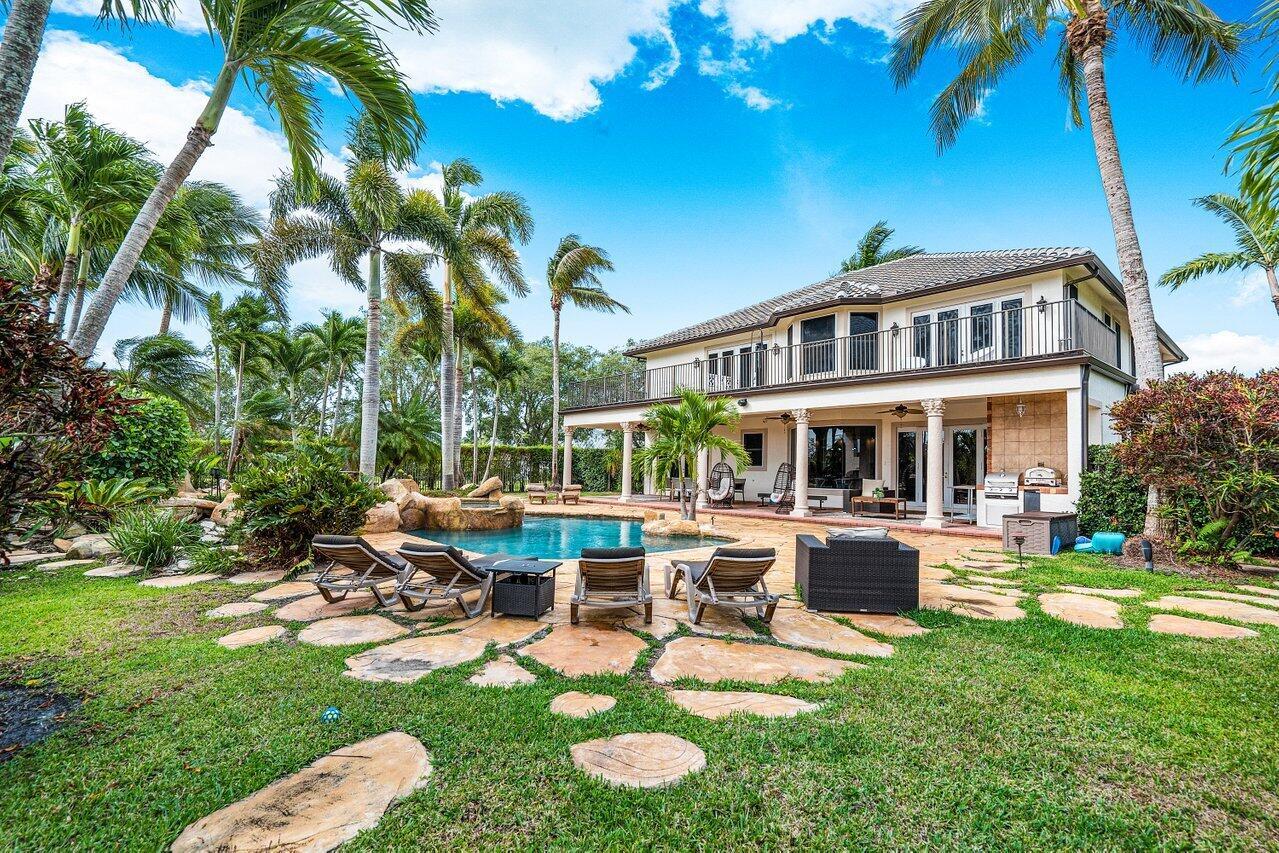 WELLINGTON AERO CLUB OF T - Residential