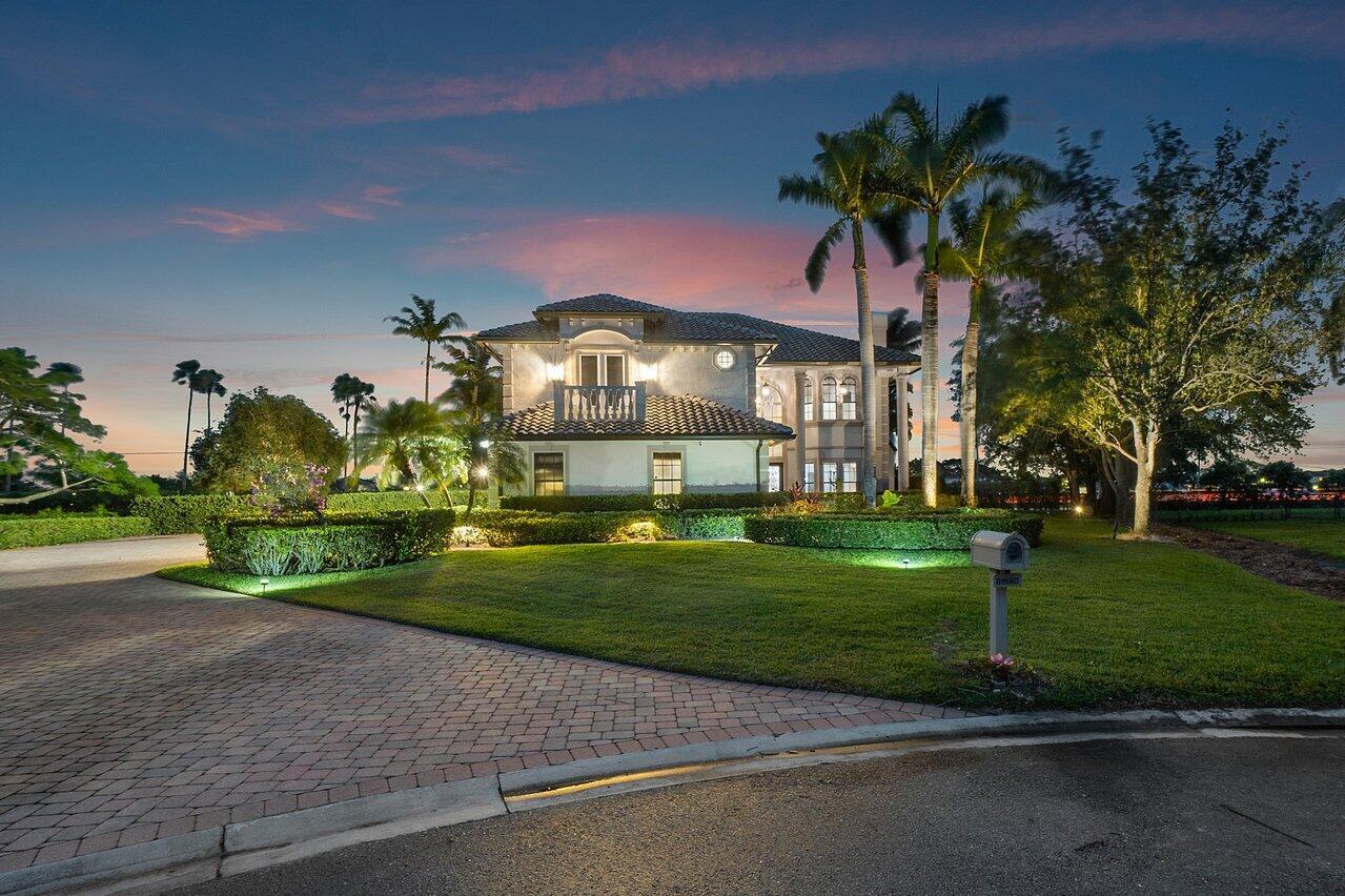 WELLINGTON AERO CLUB OF T - Residential