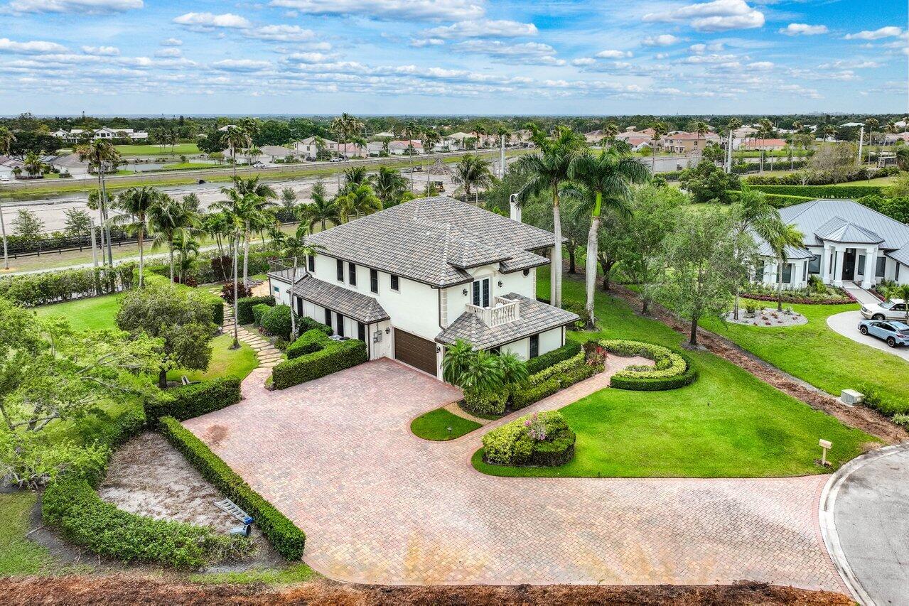 WELLINGTON AERO CLUB OF T - Residential