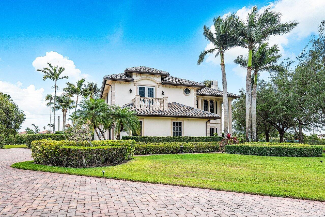 WELLINGTON AERO CLUB OF T - Residential