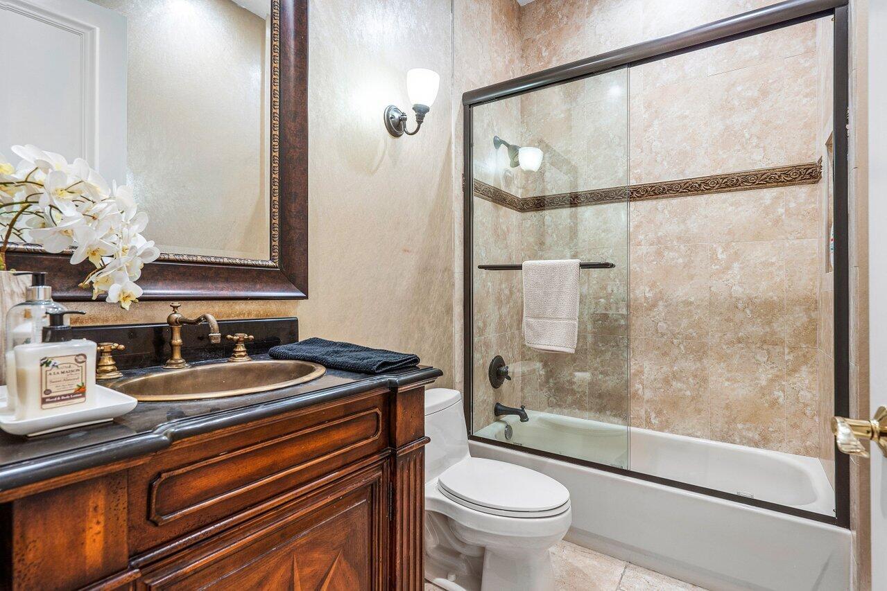 WELLINGTON AERO CLUB OF T - Residential