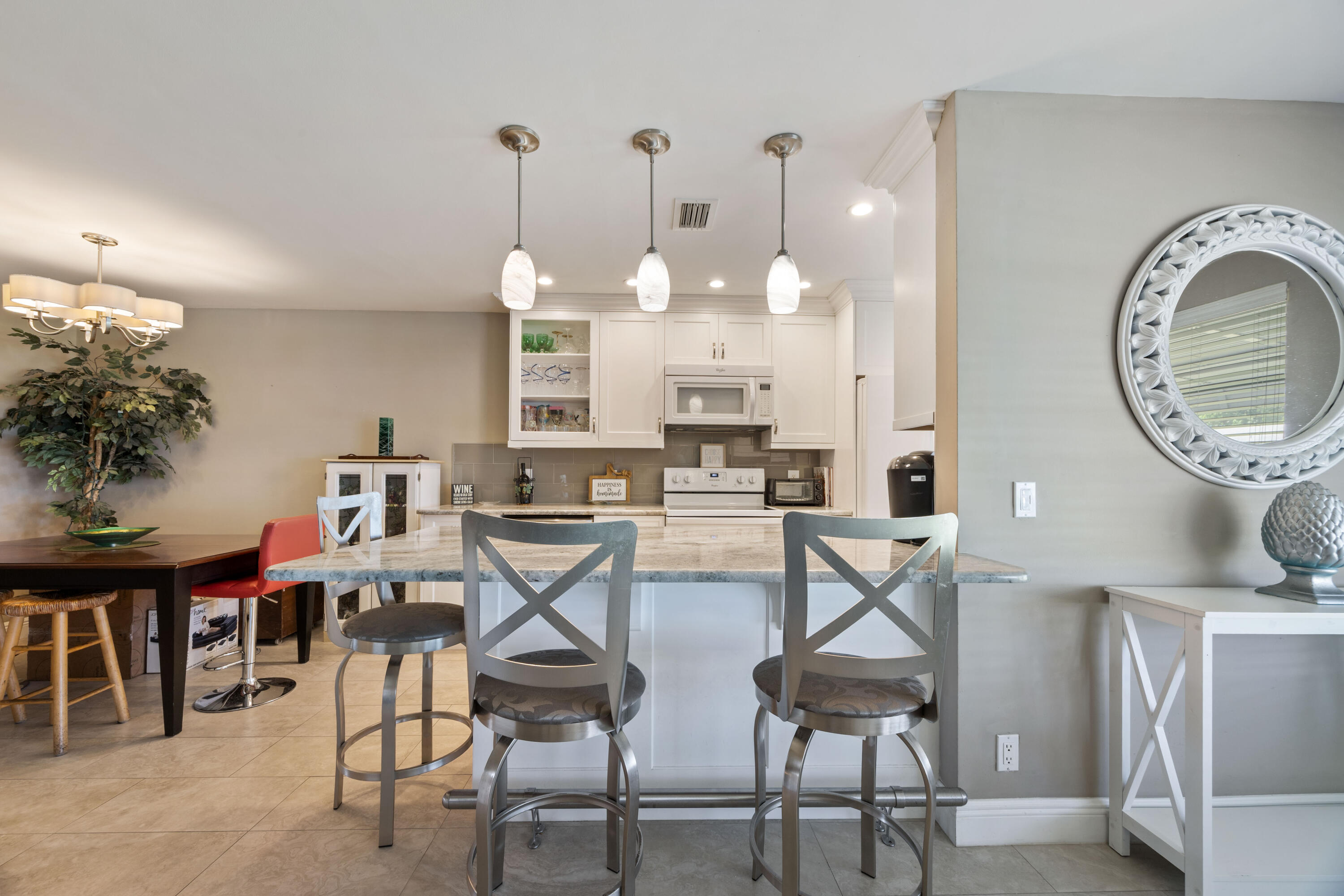 HIGH POINT WEST CONDO 2 - Residential