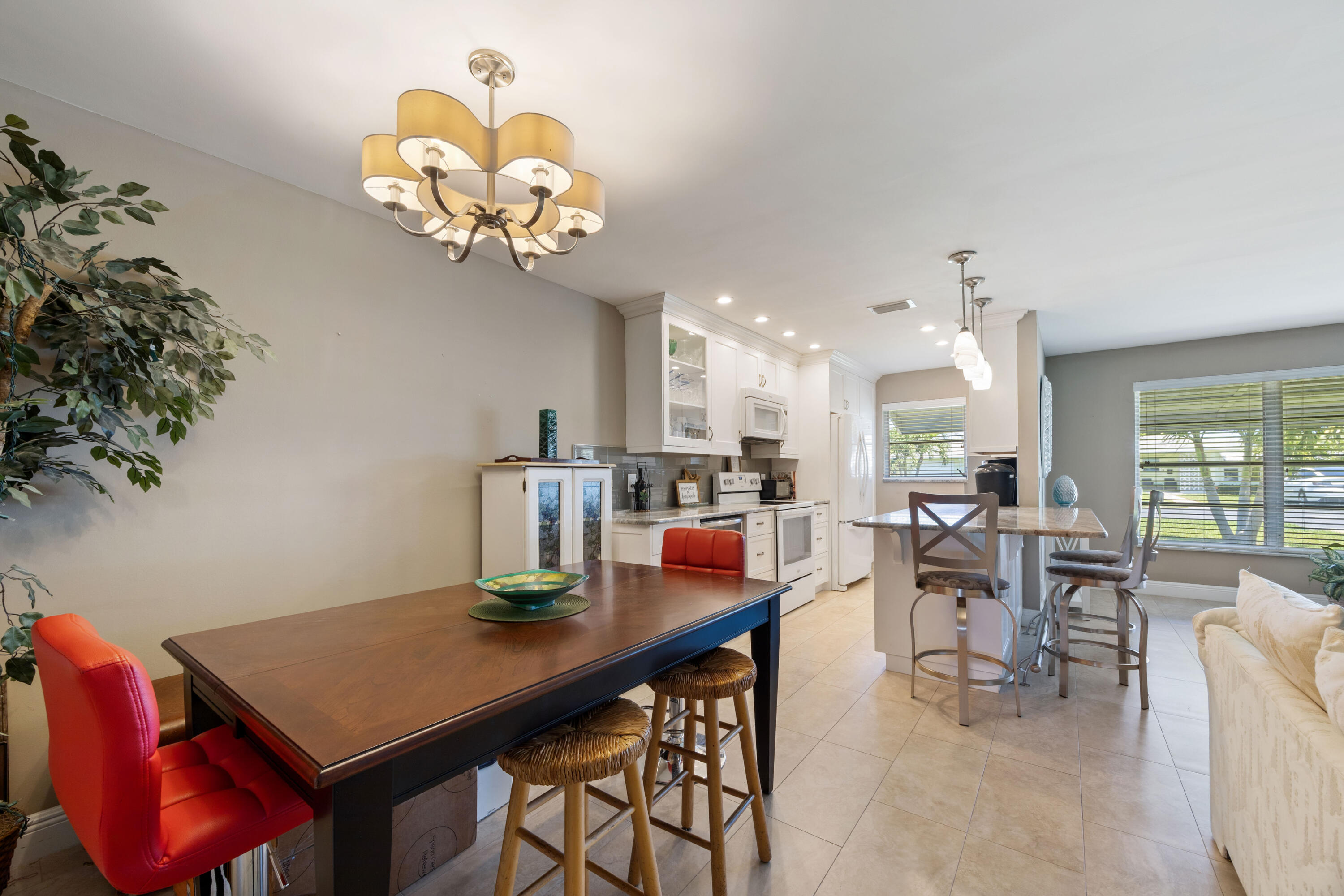 HIGH POINT WEST CONDO 2 - Residential