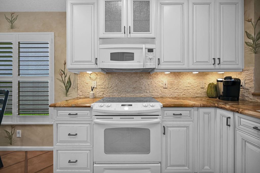 Palm Isles - Residential