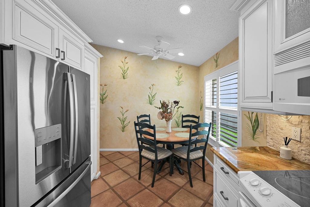 Palm Isles - Residential