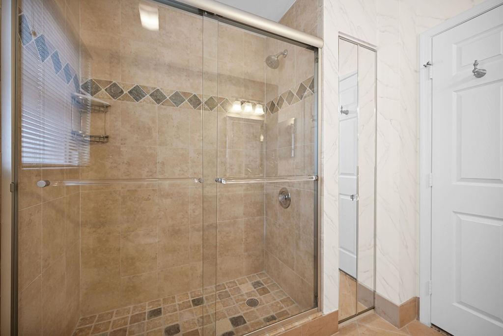 Palm Isles - Residential