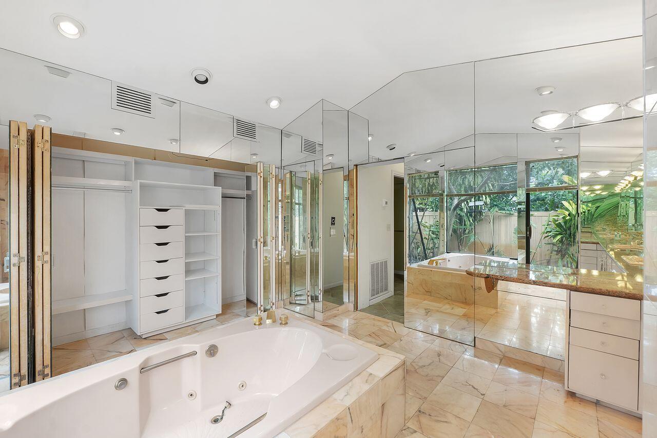 HIGHLAND LAKES SEC 6 - Residential