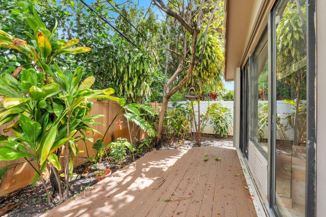 HIGHLAND LAKES SEC 6 - Residential